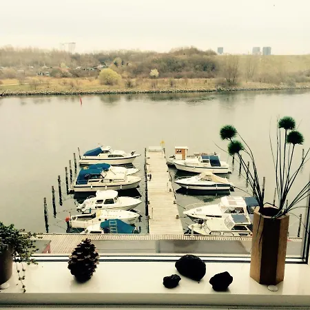 Amazing View Contemporary Flat Apartment *