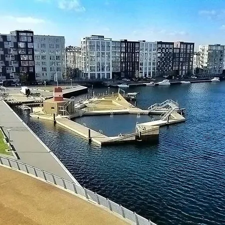 Amazing View Contemporary Flat *